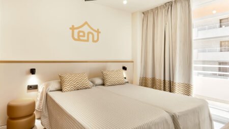 Tent Calvia Beach