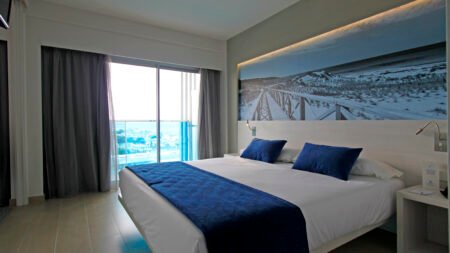 Tonga Tower Design Hotel