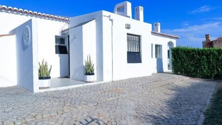 Villa's Ouravilla