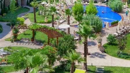 Cascadas Family Resort
