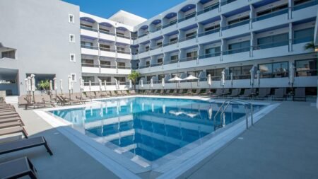 Rhodos Horizon Marina