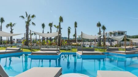 Anna Island - adults only