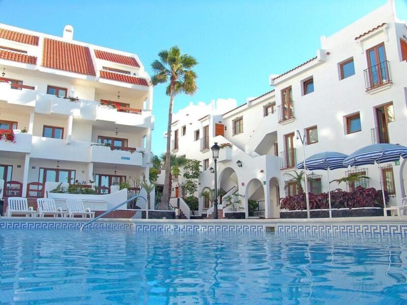 Beverly Hills Suites