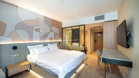 Zenith Hotel
