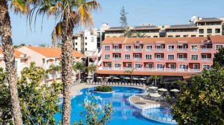 Aparthotel El Duque