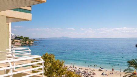 Agua Beach Hotel