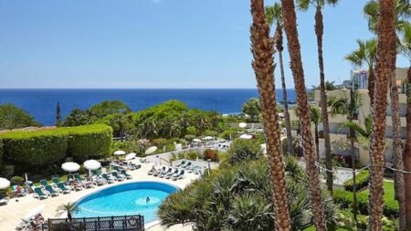 Suite Hotel Eden Mar