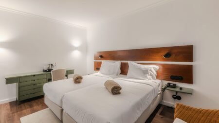 Fly & Go Enotel Santo da Serra