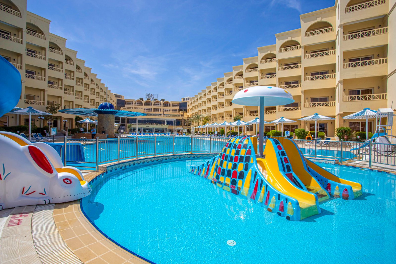 AMC Royal Hotel & Spa