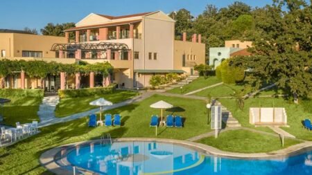 Aparthotel Century Resort