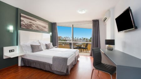 Fly & Go Ole Tropical Tenerife