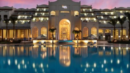 Royal Lagoons Resort & Aqua Park