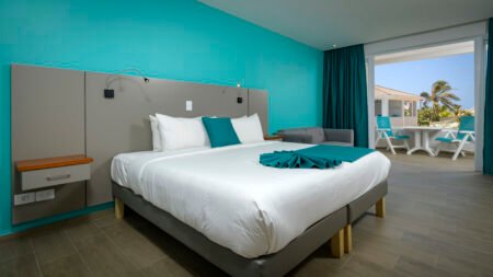 Captain Don's Habitat