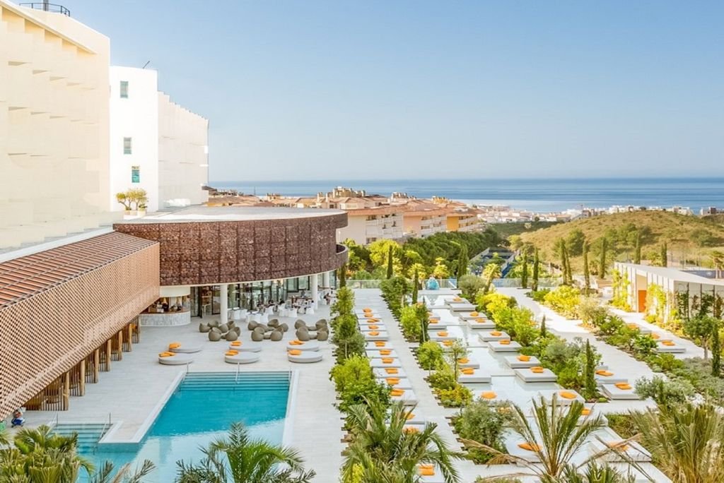 Curio Collection by Hilton