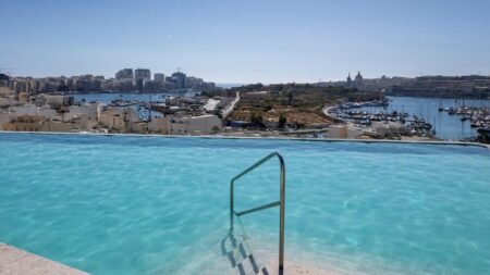 Grands Suites Hotel Residences & Spa