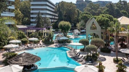 Hotel & Appartementen Dionysos