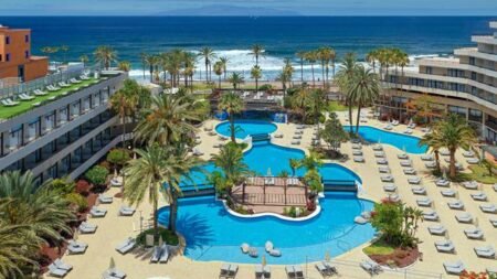 Hotel H10 Conquistador