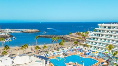 HOVIMA La Pinta Beach Front Family hotel