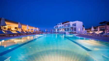 Harmony Crest Resort & Spa